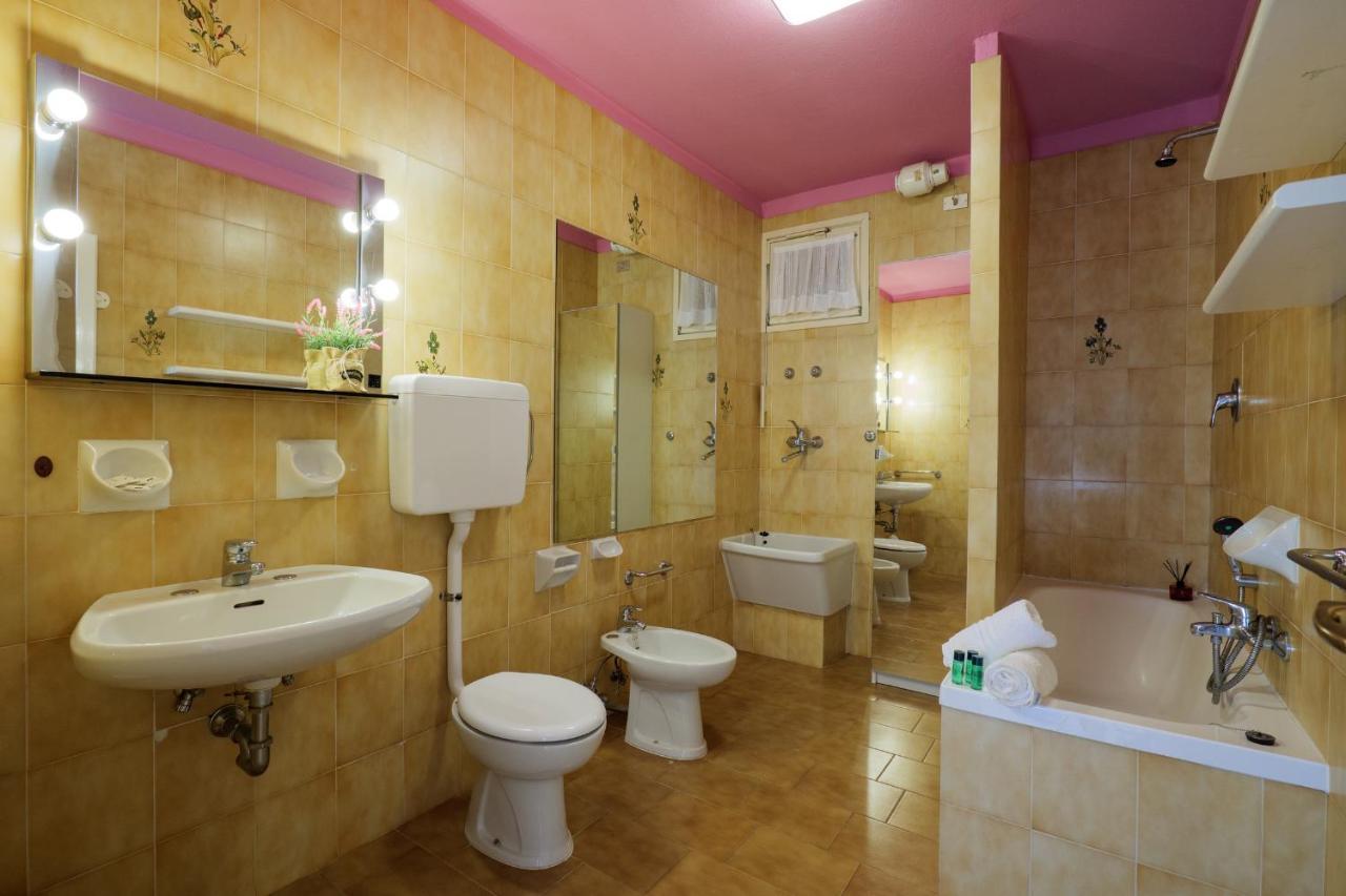 Casa Del Sole 4 Apartment คอลีโก ภายนอก รูปภาพ